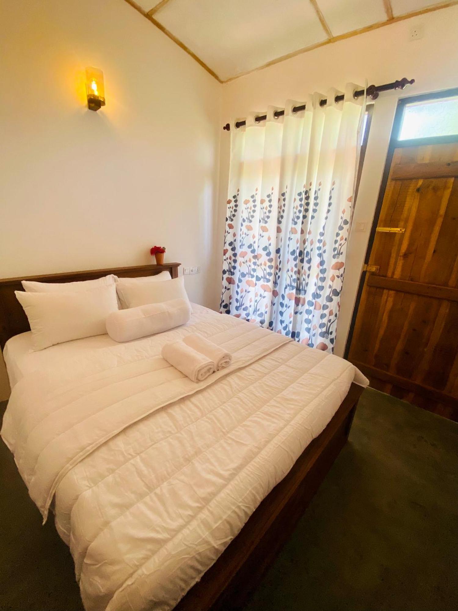 Jungle Beach Inn Unawatuna Eksteriør bilde