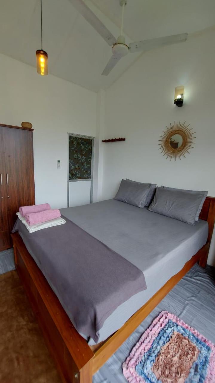 Jungle Beach Inn Unawatuna Eksteriør bilde